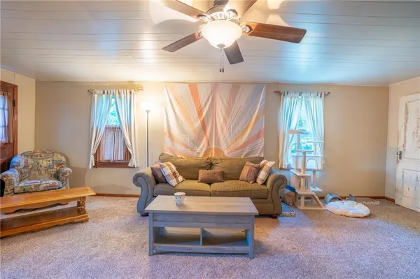$142,000 | 750 Northwest 50th Street, Gilman City, MO 64642