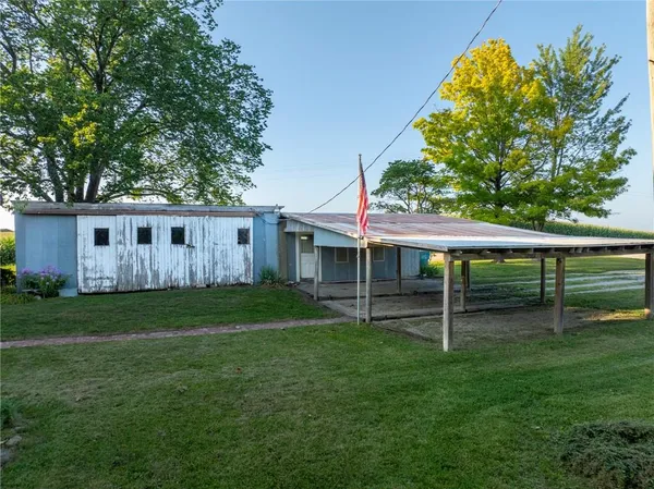 $142,000 | 750 Northwest 50th Street, Gilman City, MO 64642