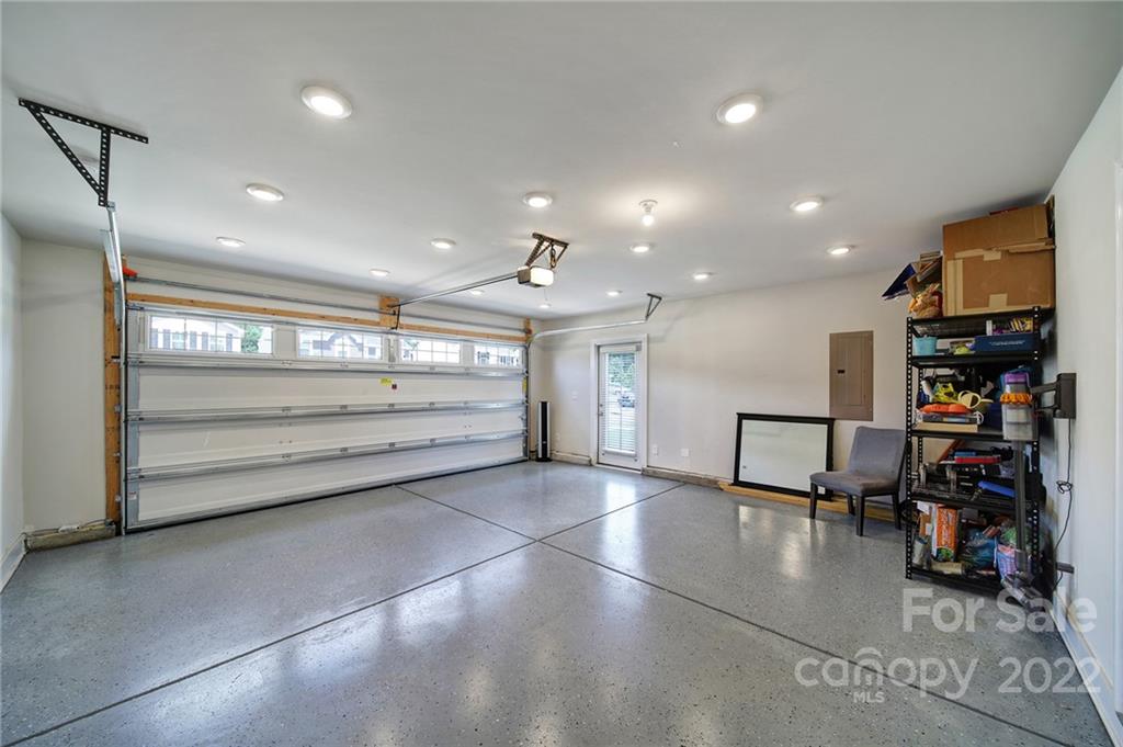 7516 Irwin Road Charlotte, NC 28215 - Photo 24 of 30 Gallery Image 24