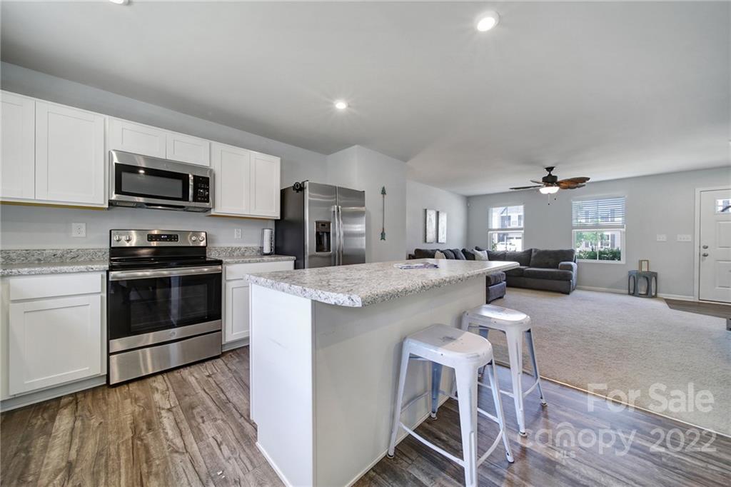 7516 Irwin Road Charlotte, NC 28215 - Photo 7 of 30 Gallery Image 7