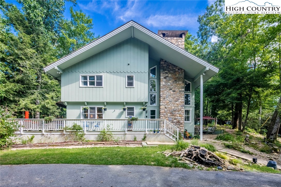142 Birch Boone, NC 28607 - Photo 3 of 50 Gallery Image 3