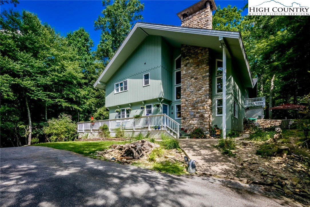 142 Birch Boone, NC 28607 - Photo 4 of 50 Gallery Image 4