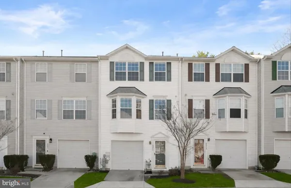 $450,000 | 8811 Goose Landing Circle, Columbia, MD 21045