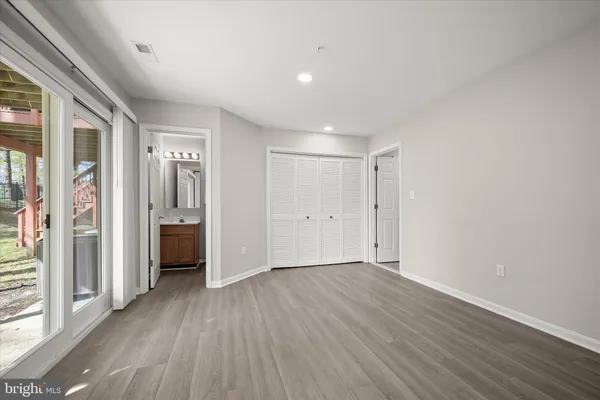 $450,000 | 8811 Goose Landing Circle, Columbia, MD 21045