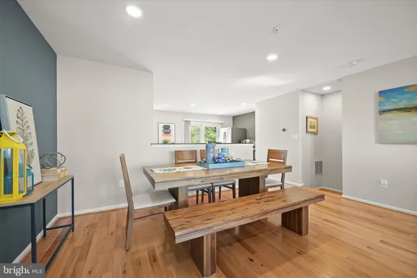 $450,000 | 8811 Goose Landing Circle, Columbia, MD 21045