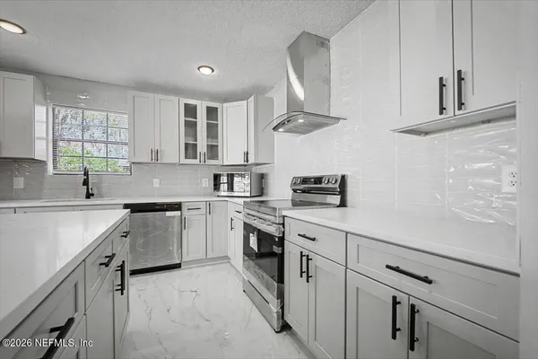 $380,000 | 467 Kevin Drive, Orange Park, FL 32073