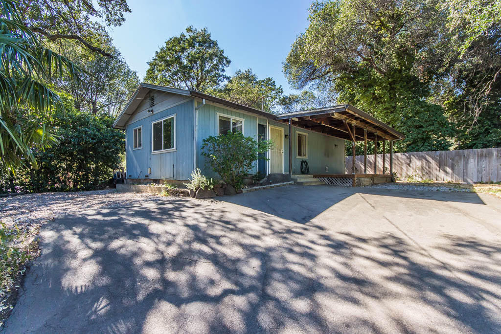14789 Ravine Road Redding, CA 96003 - Photo 15 of 24 4 front closer