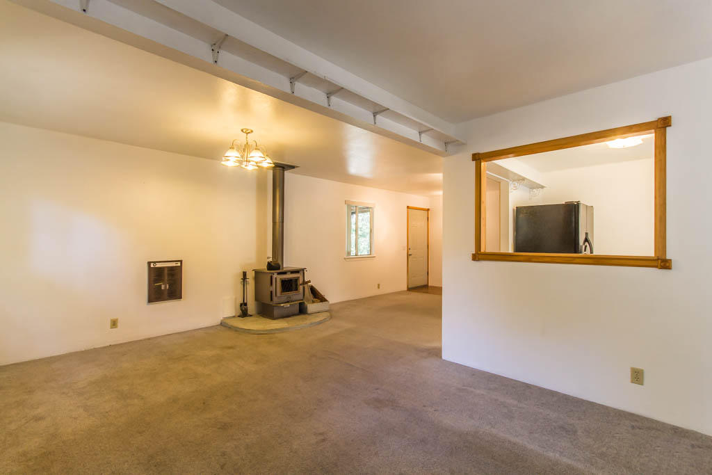 14789 Ravine Road Redding, CA 96003 - Photo 7 of 24 8 open living area2