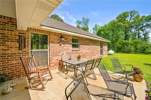 $279,900 | 3239 Rigolette Road, Pineville, LA 71360