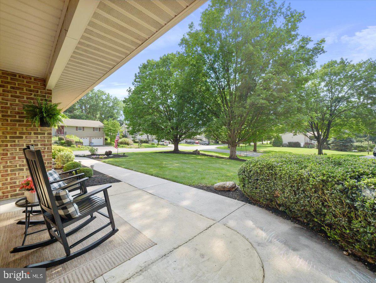 1050 Fiddlers Road Chambersburg, PA 17202 - Photo 4 of 42 Gallery Image 4