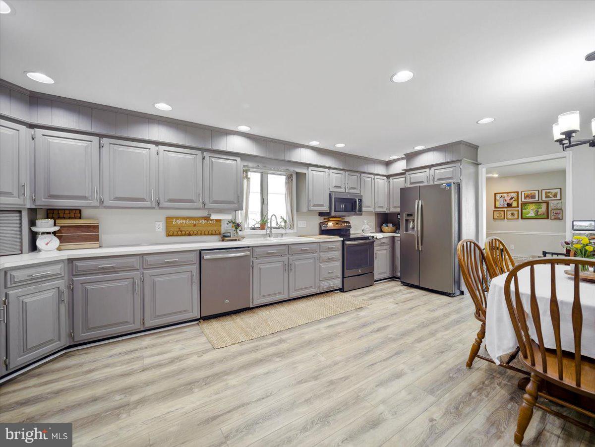 1050 Fiddlers Road Chambersburg, PA 17202 - Photo 9 of 42 Gallery Image 9
