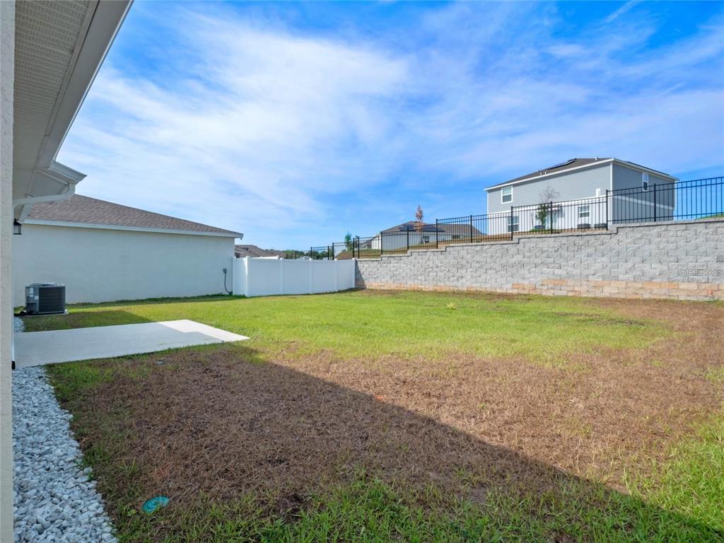 1774 Perch Hammock Loop Groveland, FL 34736 - Photo 16 of 18