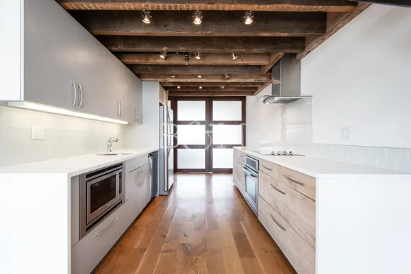 $6,650 | 93 Kingsland Avenue, Unit 4P | Williamsburg
