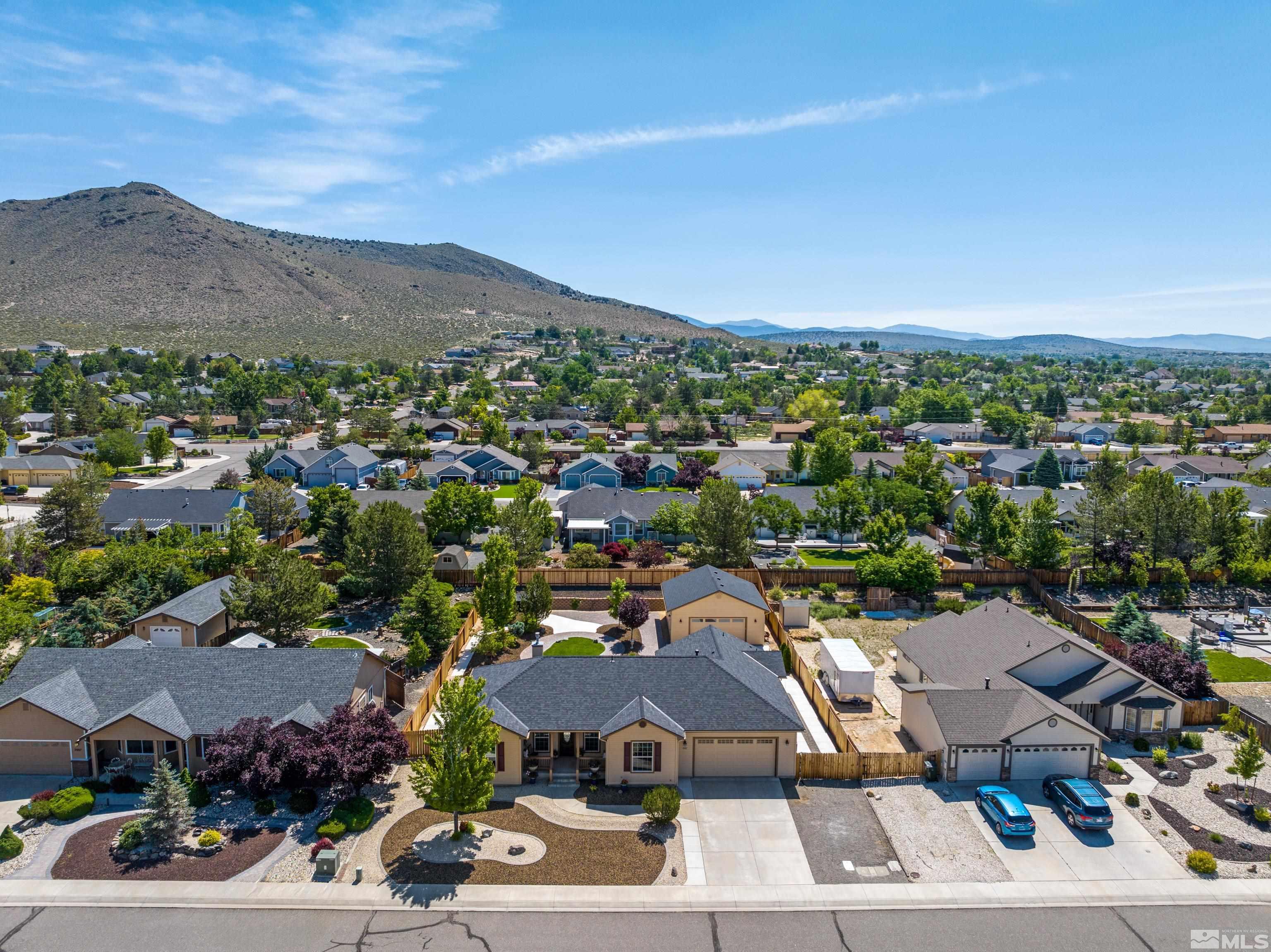 2983 Del Rio Lane Minden, NV 89423 - Photo 5 of 40 Photo 5