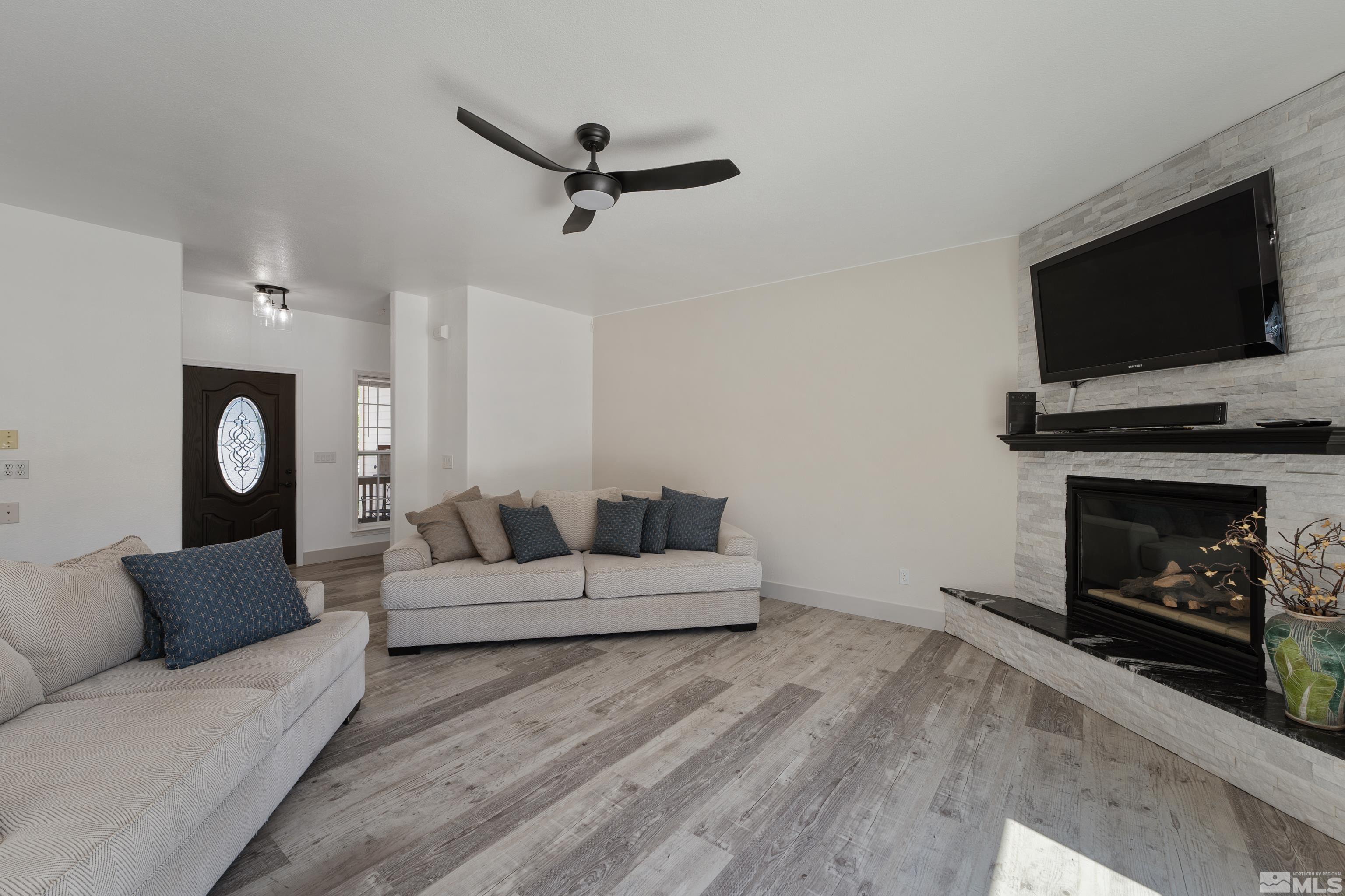 2983 Del Rio Lane Minden, NV 89423 - Photo 6 of 40 Photo 6