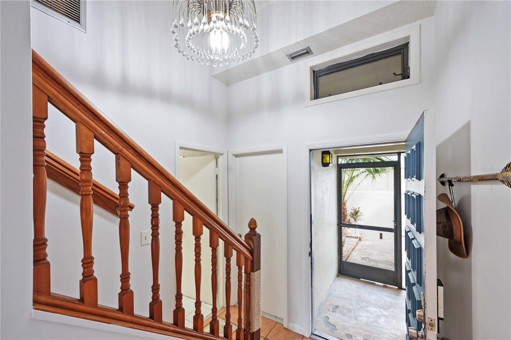 2767 Horseshoe Court, Unit Q3 Sarasota, FL 34235 - Photo 7 of 49 a view of a entryway