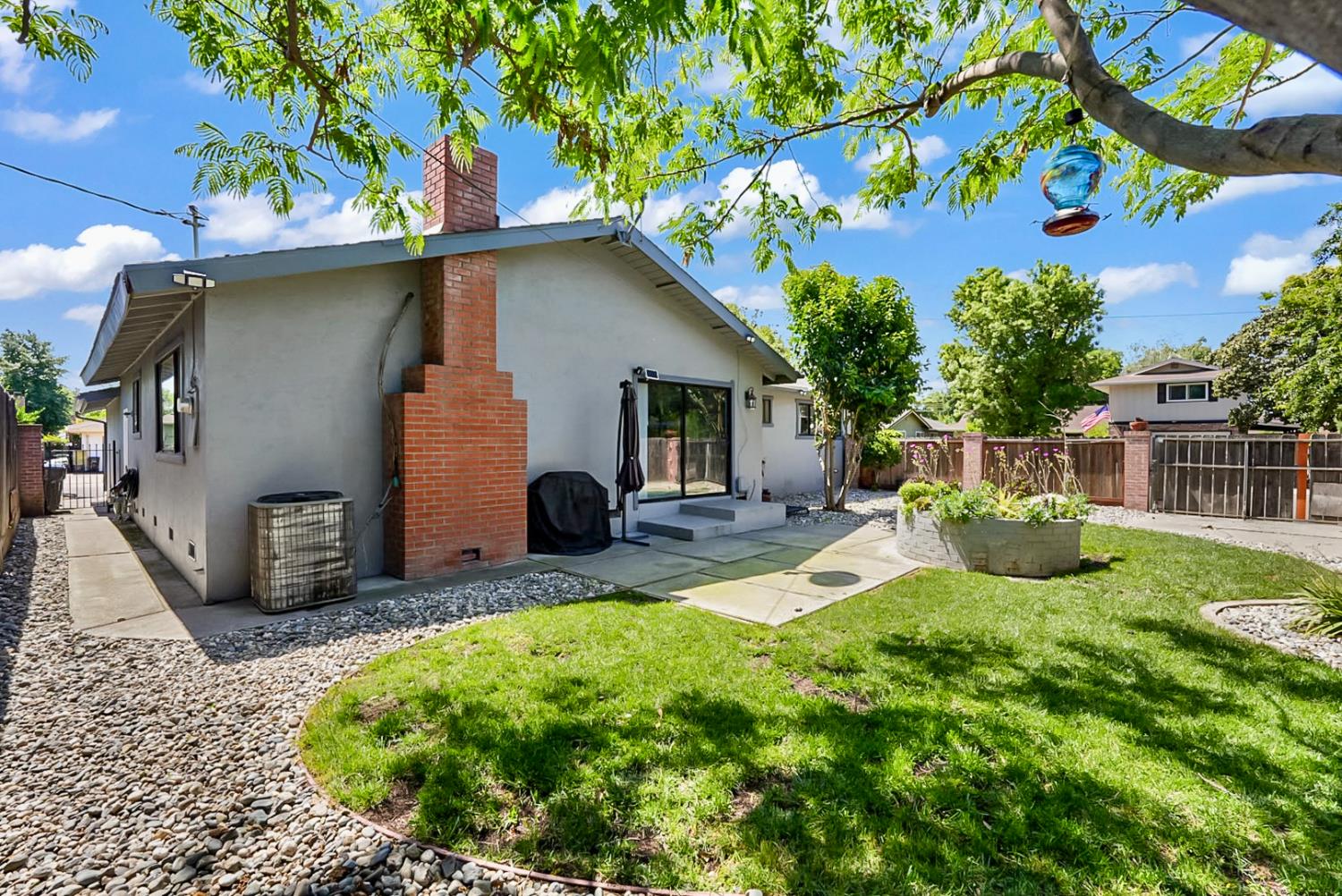 2727 Buttonwillow Avenue Stockton, CA 95207 - Photo 21 of 32