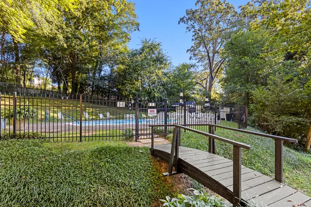 $200,000 | 724 Bacon Trail, Unit 51, Chattanooga, TN 37412