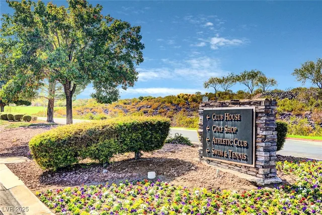 $2,700 | 7 Kennesaw Road, Henderson, NV 89052