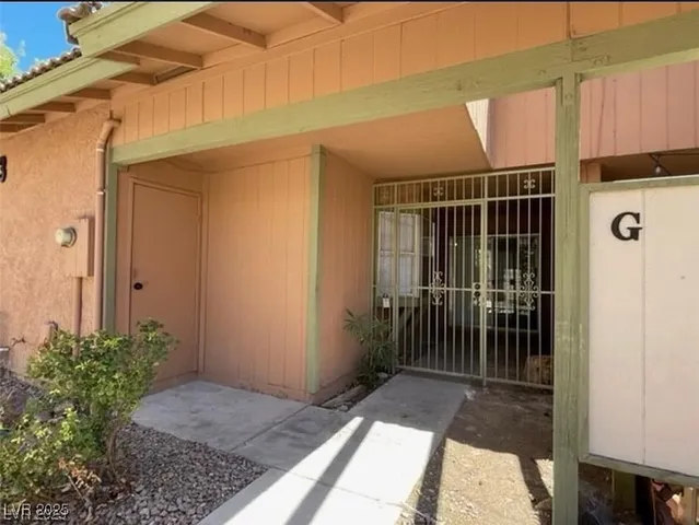 $1,140 | 453 North Lamb Boulevard, Unit G, Las Vegas, NV 89110