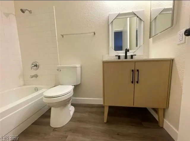 $1,140 | 453 North Lamb Boulevard, Unit G, Las Vegas, NV 89110