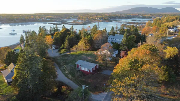 $375,000 | 139 Harbor Drive, Bass Harbor, ME 04653