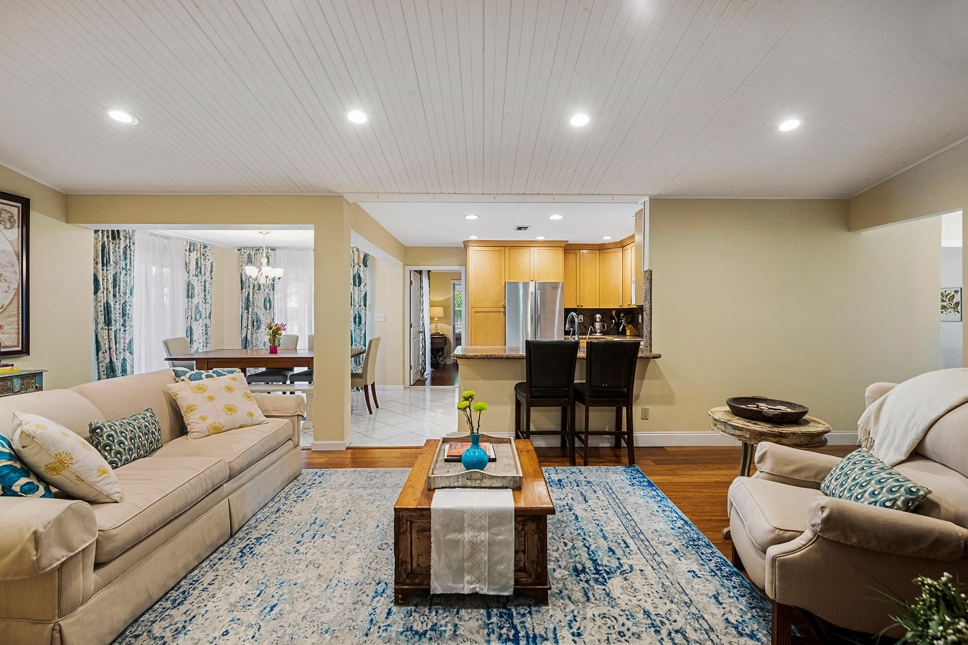 1498 West Royal Palm Road Boca Raton, FL 33486 - Photo 17 of 22 Family room