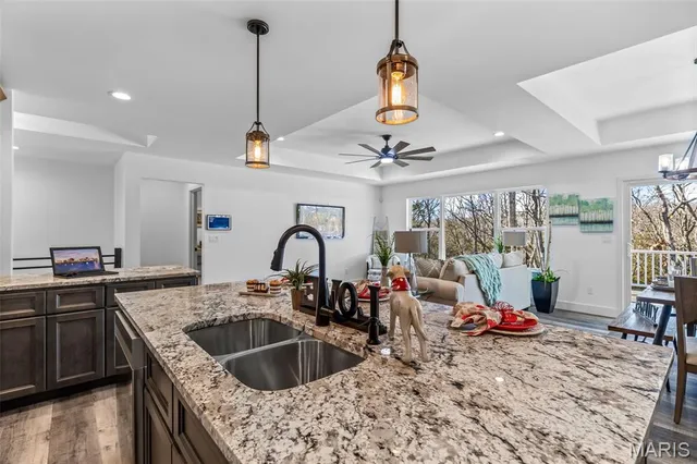 $409,900 | 1665 Scenic Drive, Festus, MO 63028