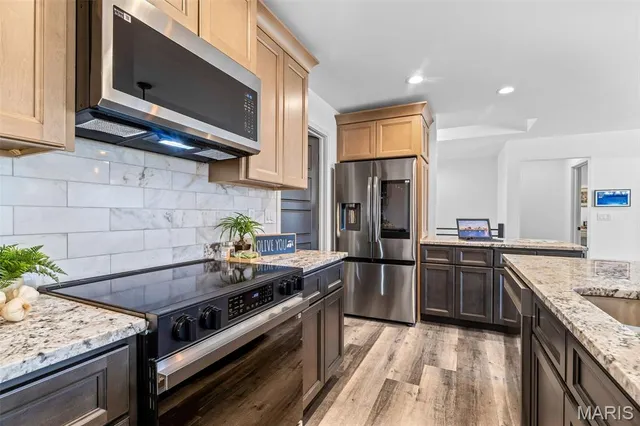 $409,900 | 1665 Scenic Drive, Festus, MO 63028