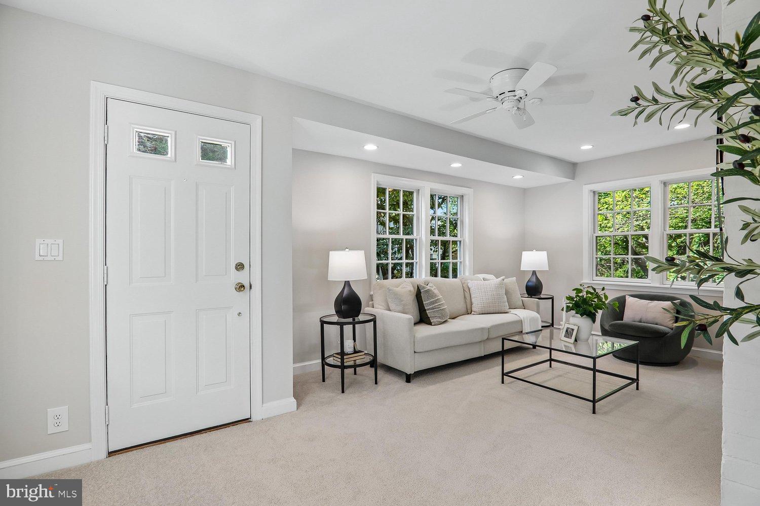 4622 Woodfield Road Bethesda, MD 20814 - Photo 20 of 75 Family Room or Private Office w.sep entrance