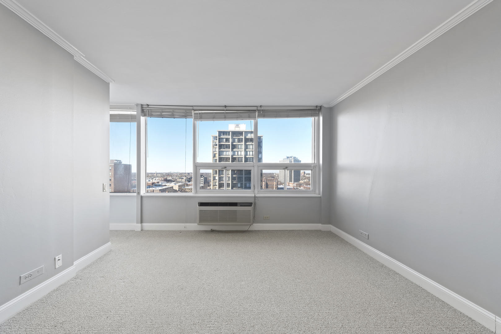 5733 North Sheridan Road, Unit 12B Chicago, IL 60660 - Photo 16 of 25