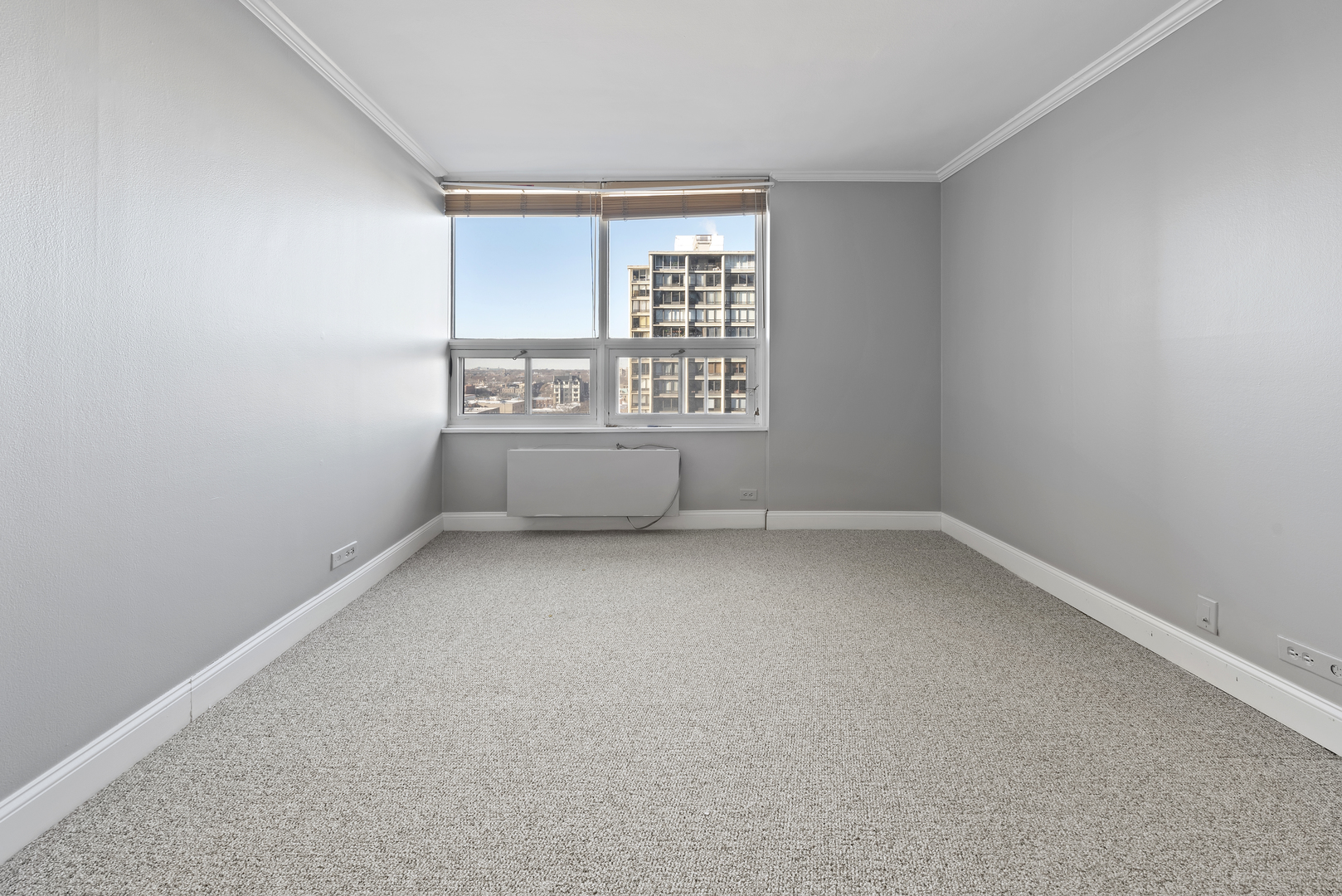 5733 North Sheridan Road, Unit 12B Chicago, IL 60660 - Photo 20 of 25