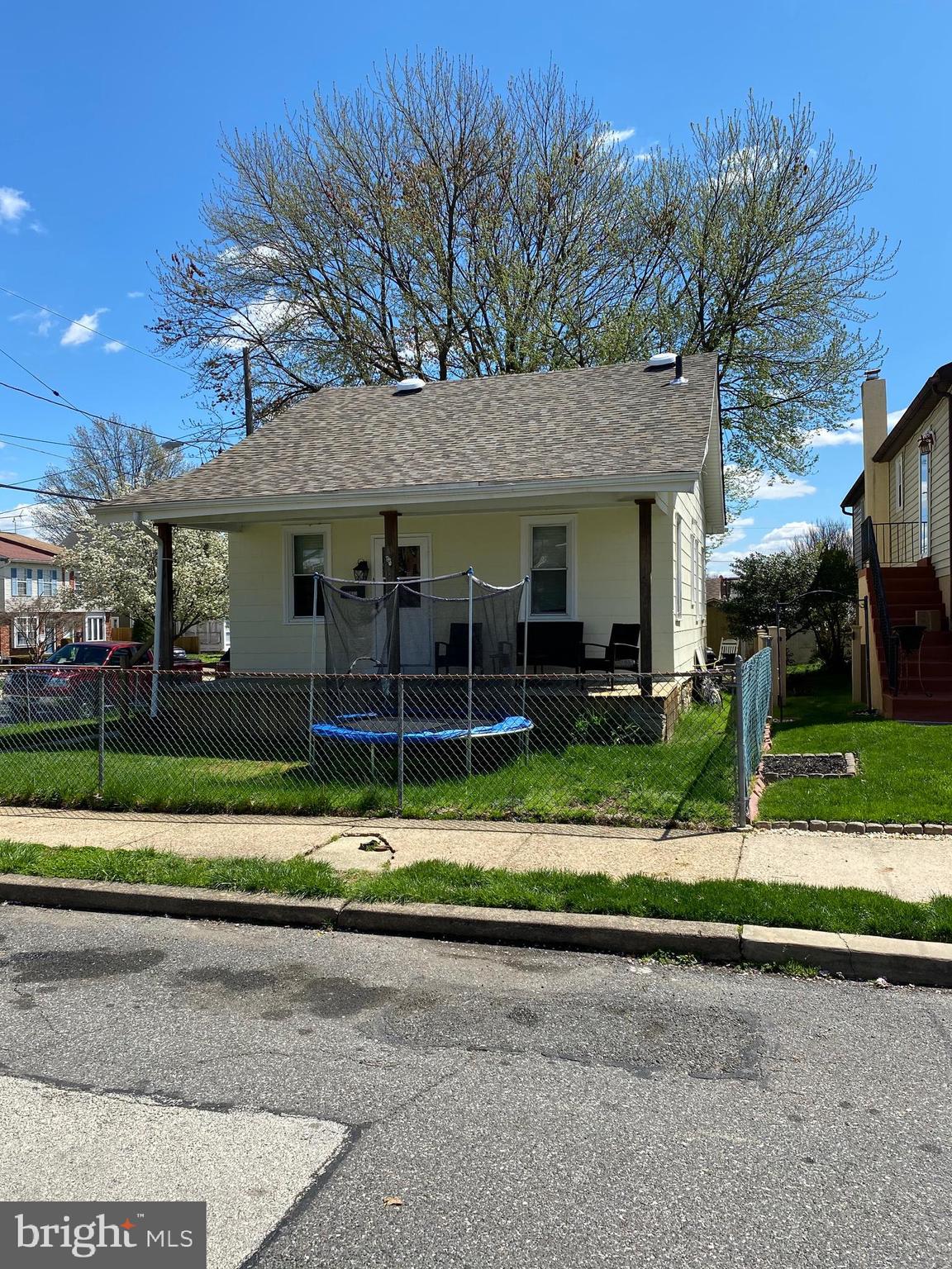 8033 Ryers Avenue Philadelphia, PA 19111 - Photo 3 of 28 Exterior Front