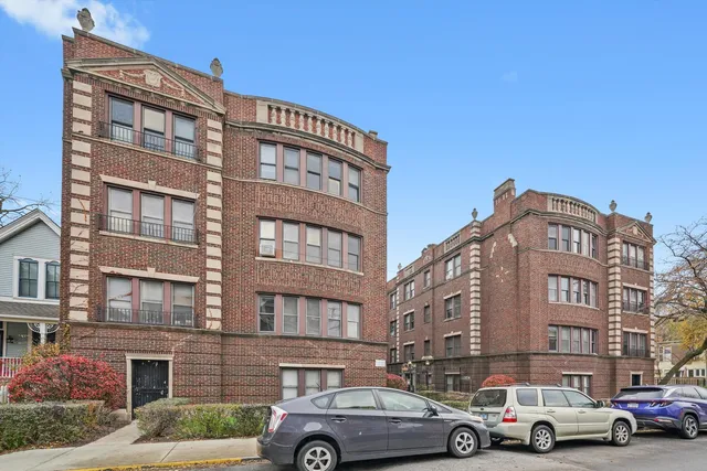 $194,999 | 5329 South Dorchester Avenue, Unit 3B, Chicago, IL 60615