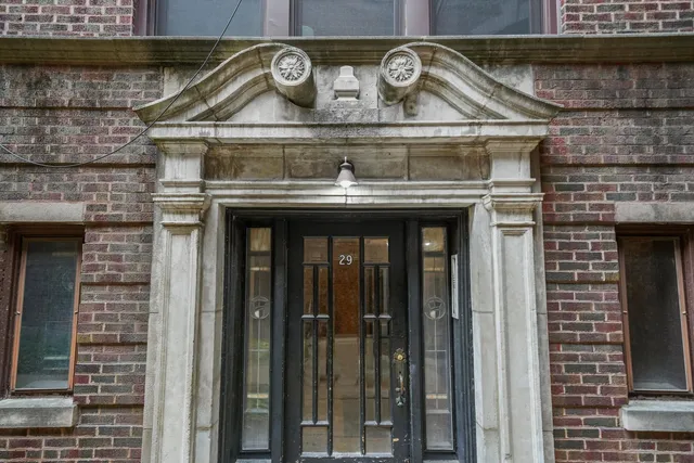 $194,999 | 5329 South Dorchester Avenue, Unit 3B, Chicago, IL 60615