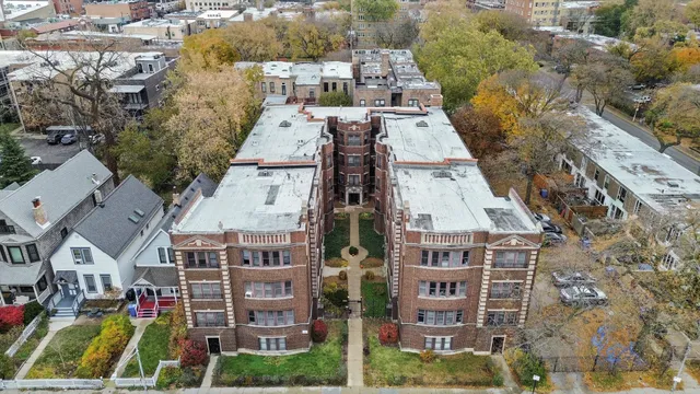 $194,999 | 5329 South Dorchester Avenue, Unit 3B, Chicago, IL 60615