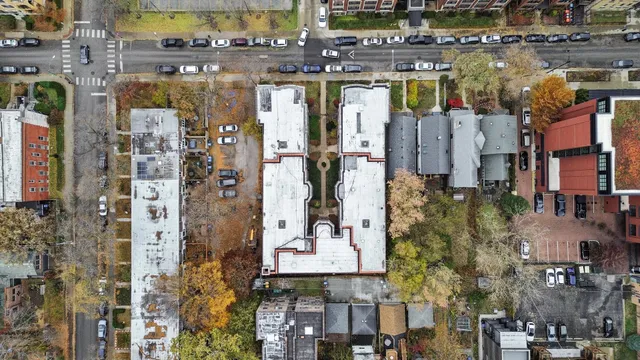 $194,999 | 5329 South Dorchester Avenue, Unit 3B, Chicago, IL 60615