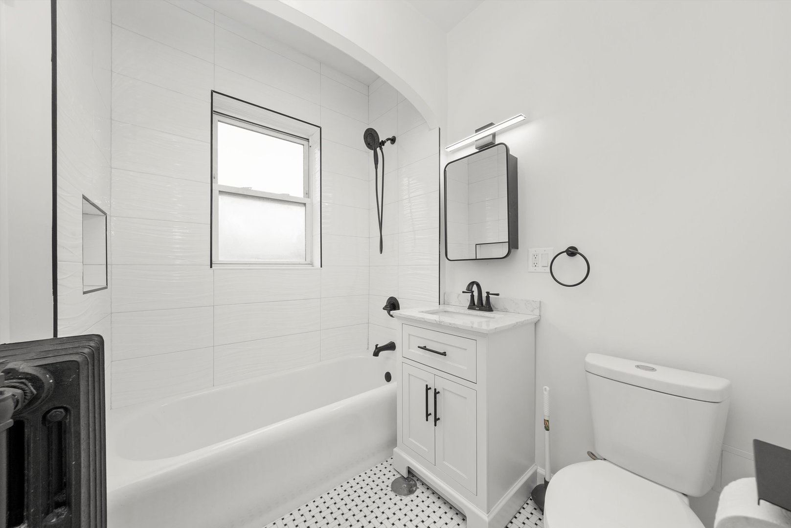 5329 South Dorchester Avenue, Unit 3B Chicago, IL 60615 - Photo 8 of 26