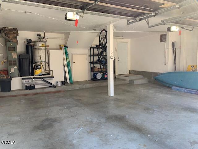 407 Shoreview Drive Port Hueneme, CA 93041 - Photo 35 of 39 a view of a room with gym equipment