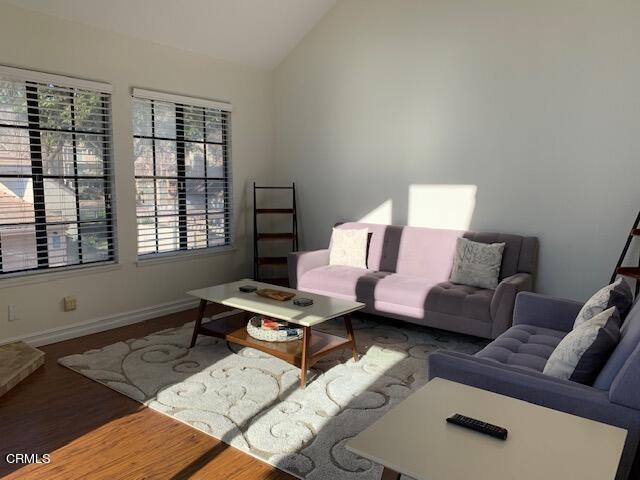 407 Shoreview Drive Port Hueneme, CA 93041 - Photo 10 of 39 a living room with furniture and a window