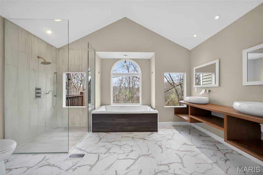 3848 Rooster Ridge Lane Defiance, MO 63341 - Photo 11 of 58