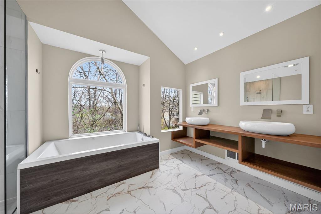 3848 Rooster Ridge Lane Defiance, MO 63341 - Photo 34 of 58