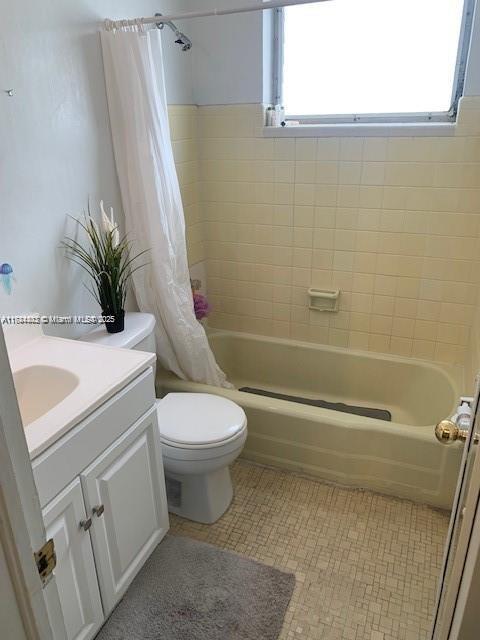 200 76th Street, Unit 57 Miami Beach, FL 33141 - Photo 12 of 24