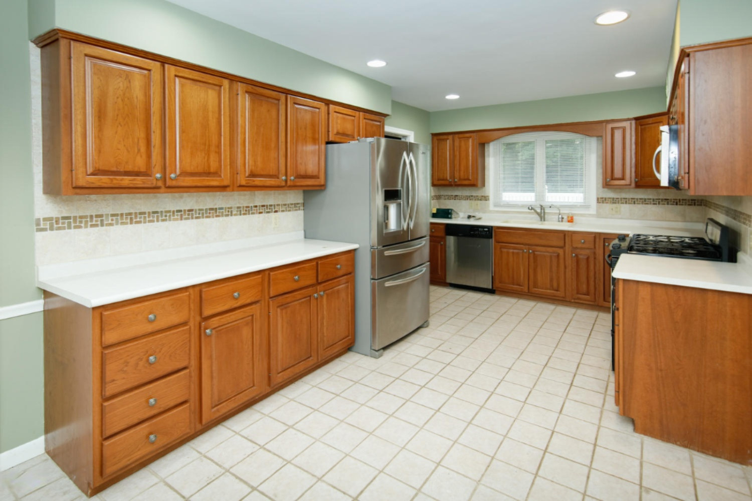 316 West Ridge Circle Kalamazoo, MI 49009 - Photo 7 of 24 316 Ridge Circle-107