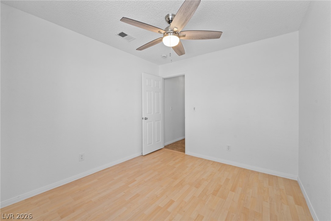 1925 Falcon Ridge Street Las Vegas, NV 89142 - Photo 20 of 31