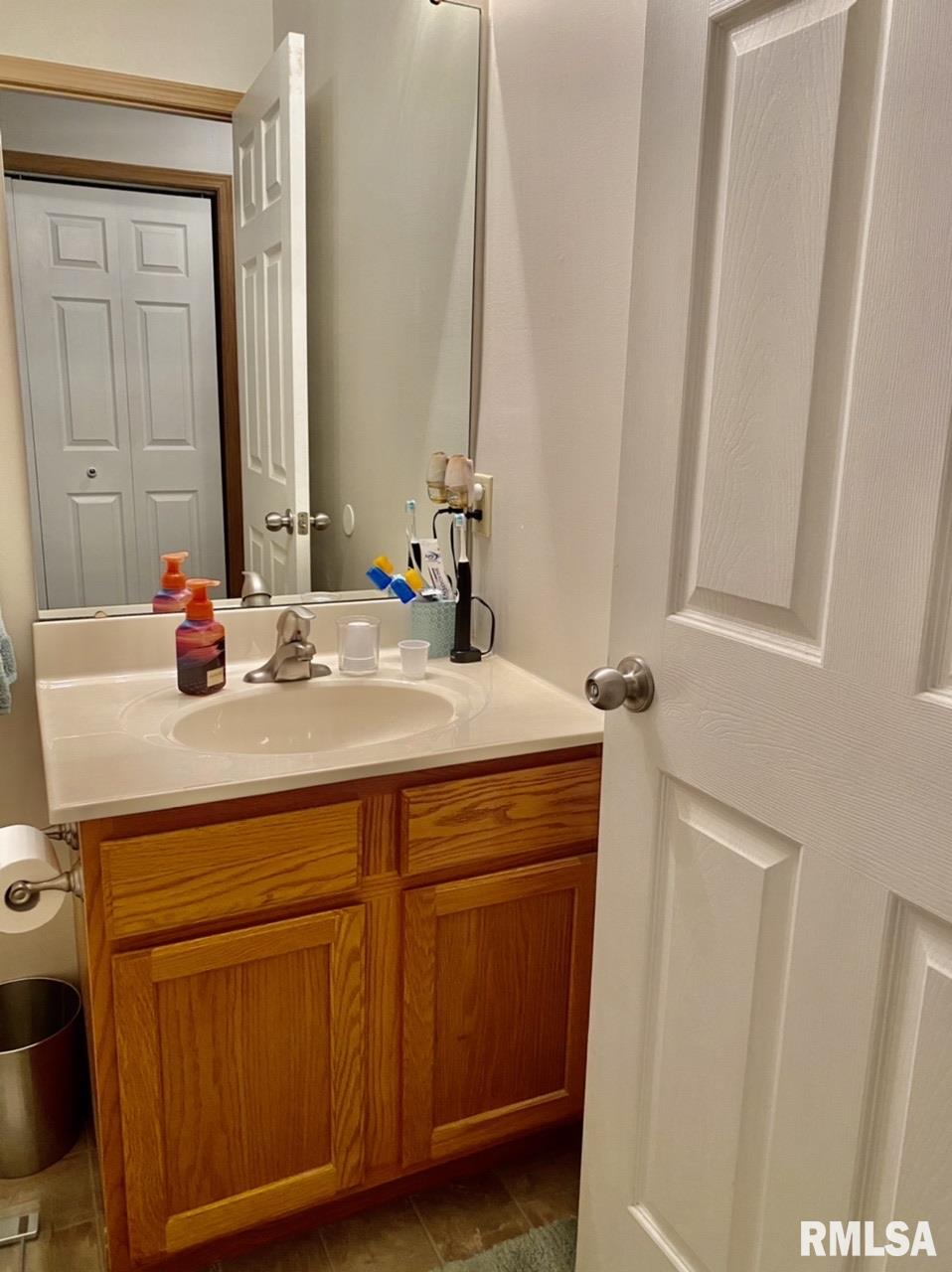 4005 McCormick Drive Springfield, IL 62707 - Photo 23 of 25