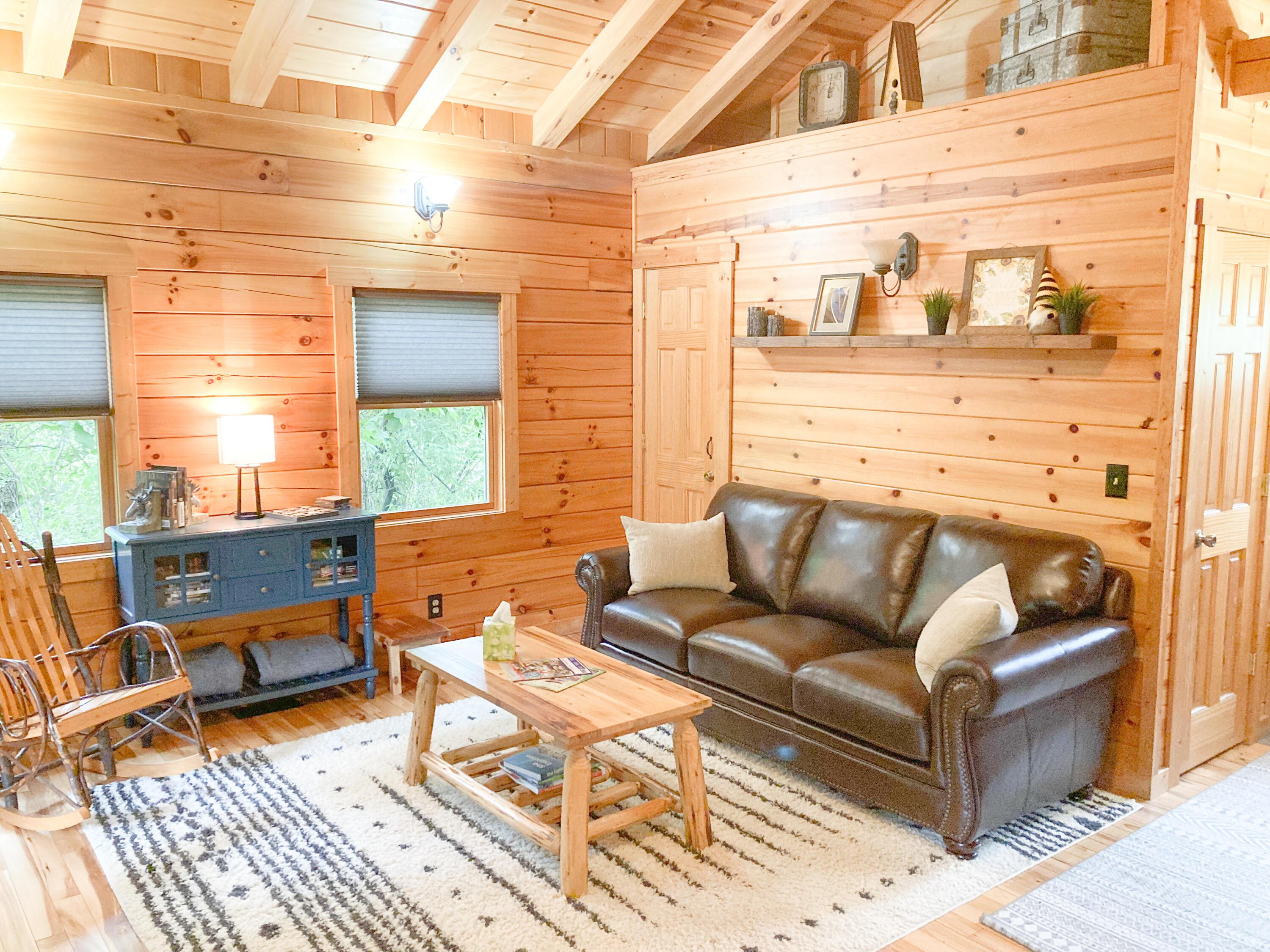 23402 Bigham Road Rockbridge, OH 43149 - Photo 6 of 18 Main room