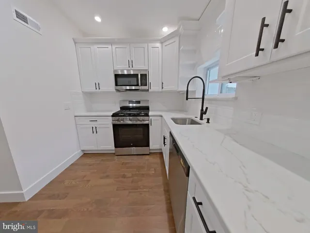 $525,000 | 2165 East Firth Street, Philadelphia, PA 19125