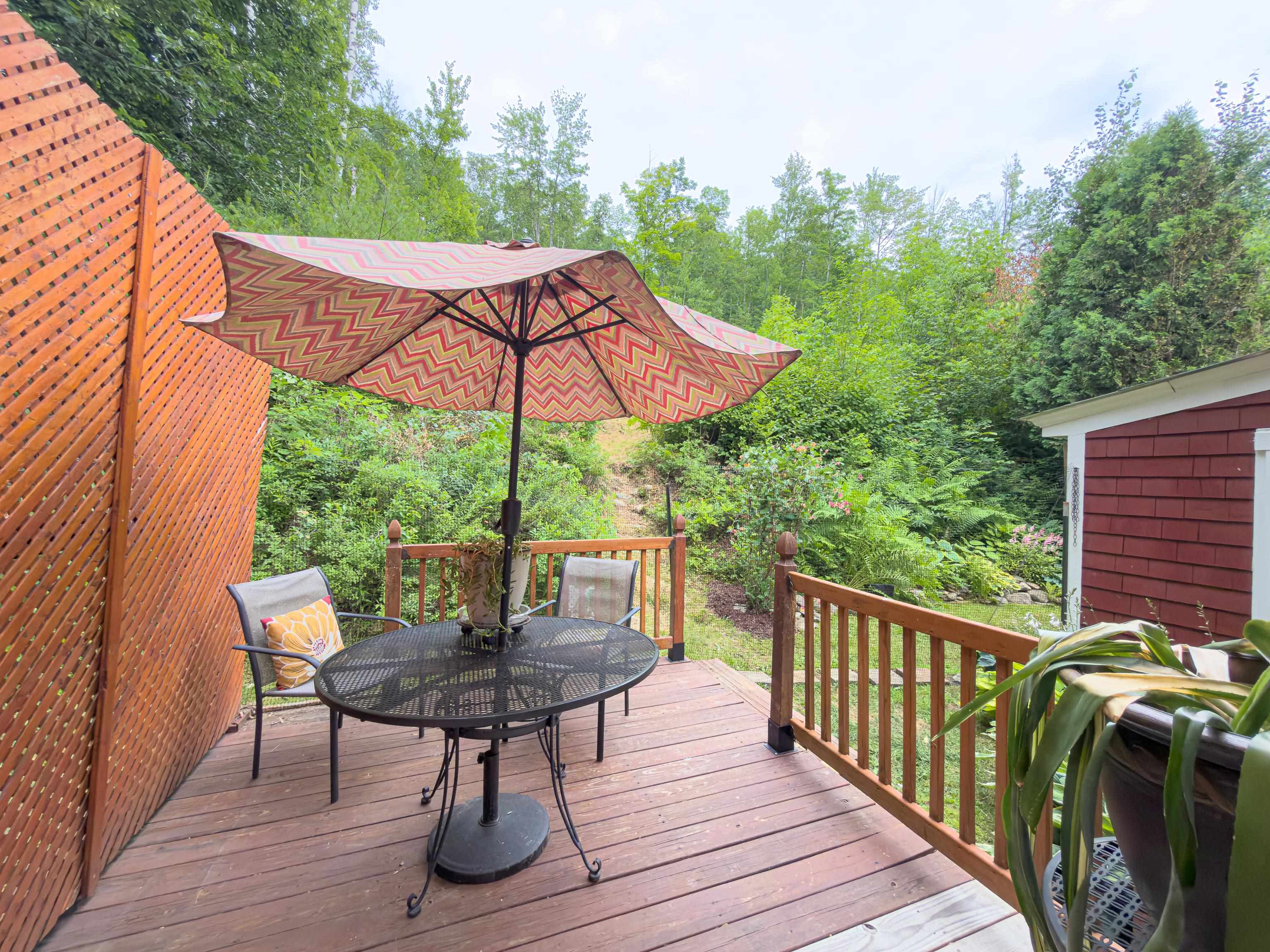 469 Whitefield Road Whitefield, NH 03598 - Photo 7 of 37