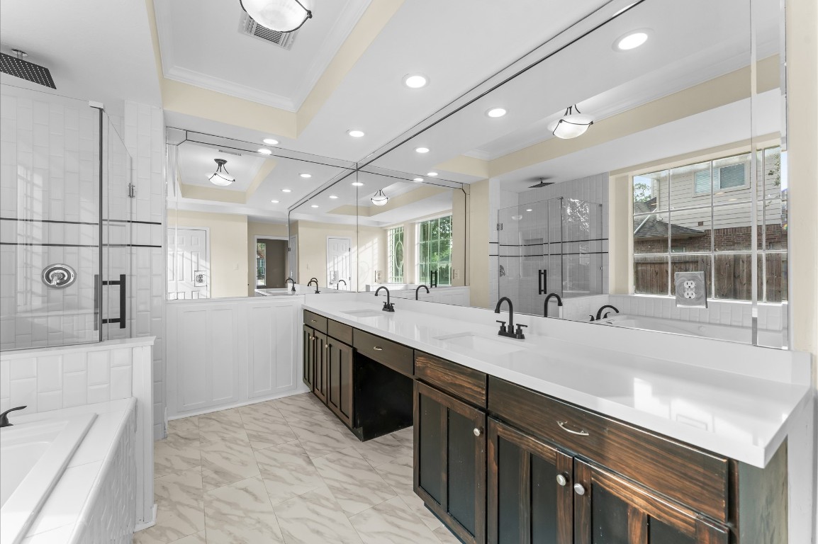 6330 Borg Breakpoint Drive Spring, TX 77379 - Photo 21 of 49 a kitchen with sink and window